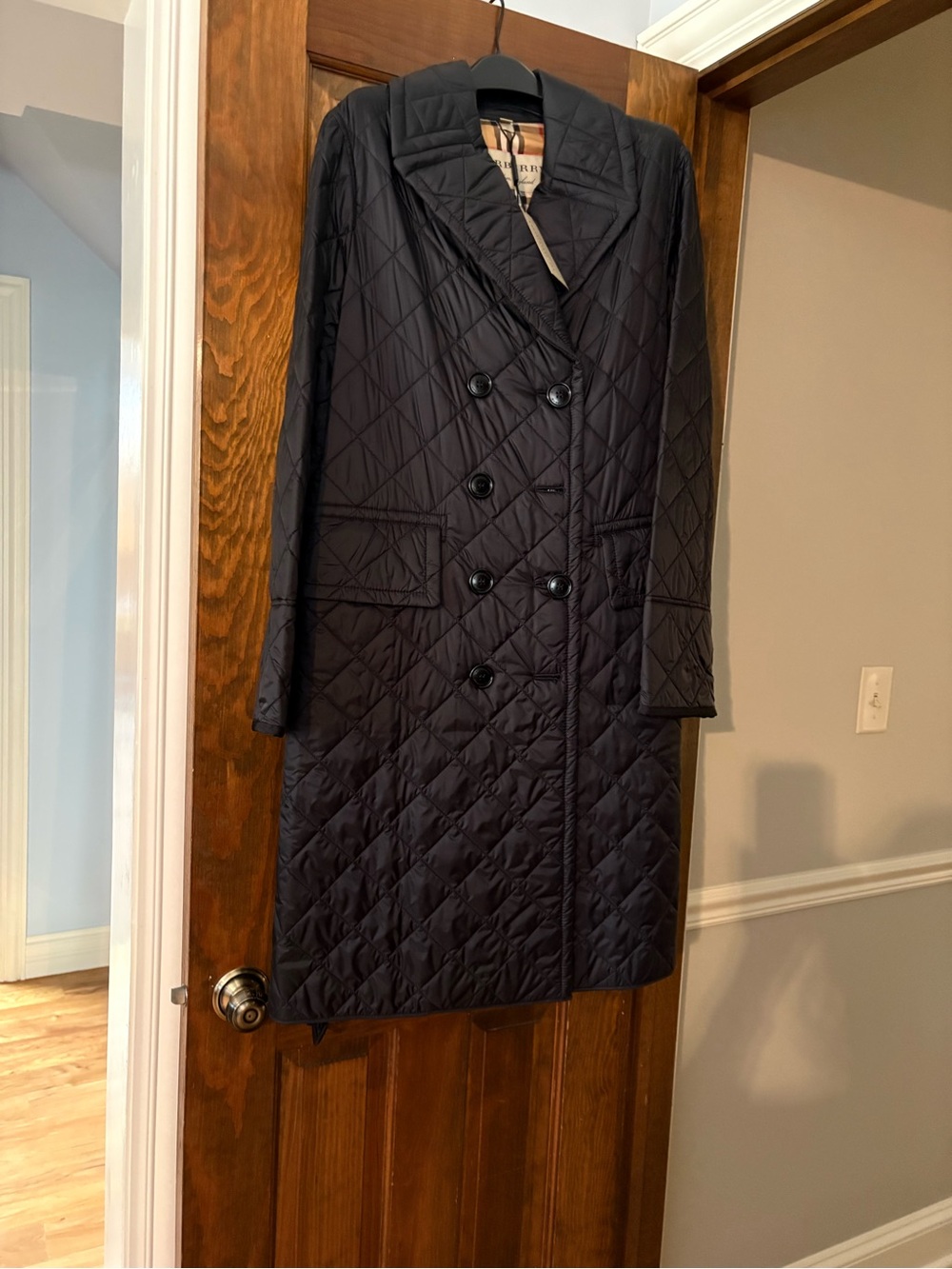 Burberry Double Breasted Trench Coat NWT Sz. M - Picture 9 of 15